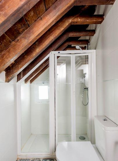 Elegantly furnished apartment in Malaga - bathroom