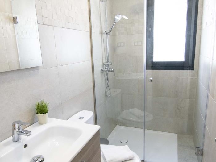 Apartment in Malaga for rent - Bathroom