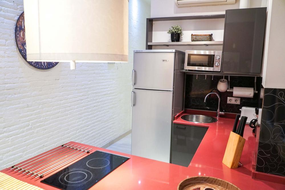 Nice mid-term rental in Barcelona - Kitchen