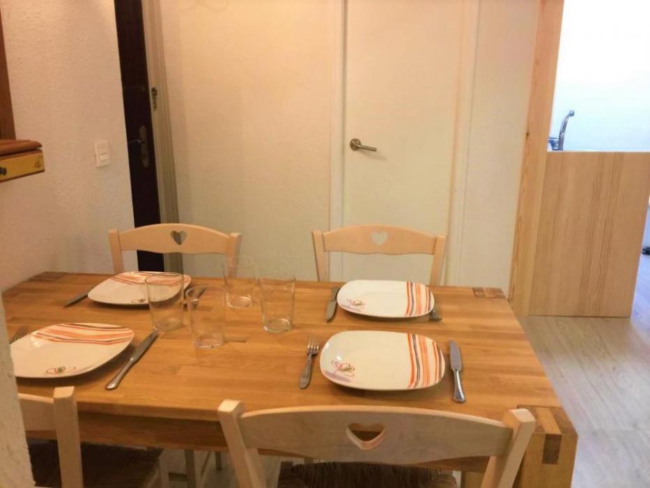 Lovely furnished apartment in Pamplona - Dishes