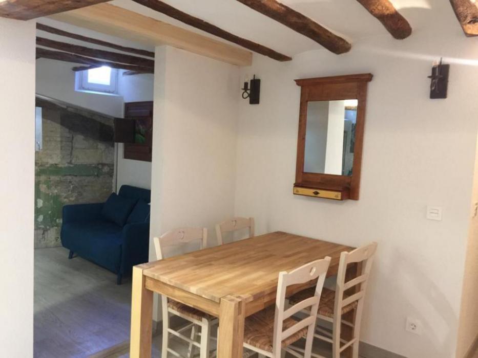 Lovely furnished apartment in Pamplona - Dining area
