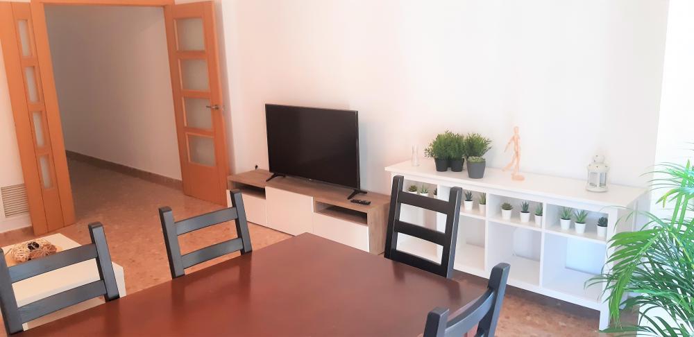 Large expat apartment for rent in Valencia - Living room