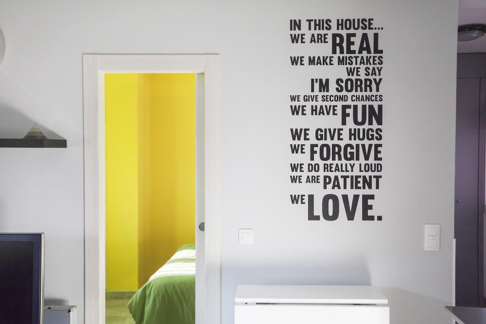 onvenient expat rental in Ruzafa Valencia - Living room