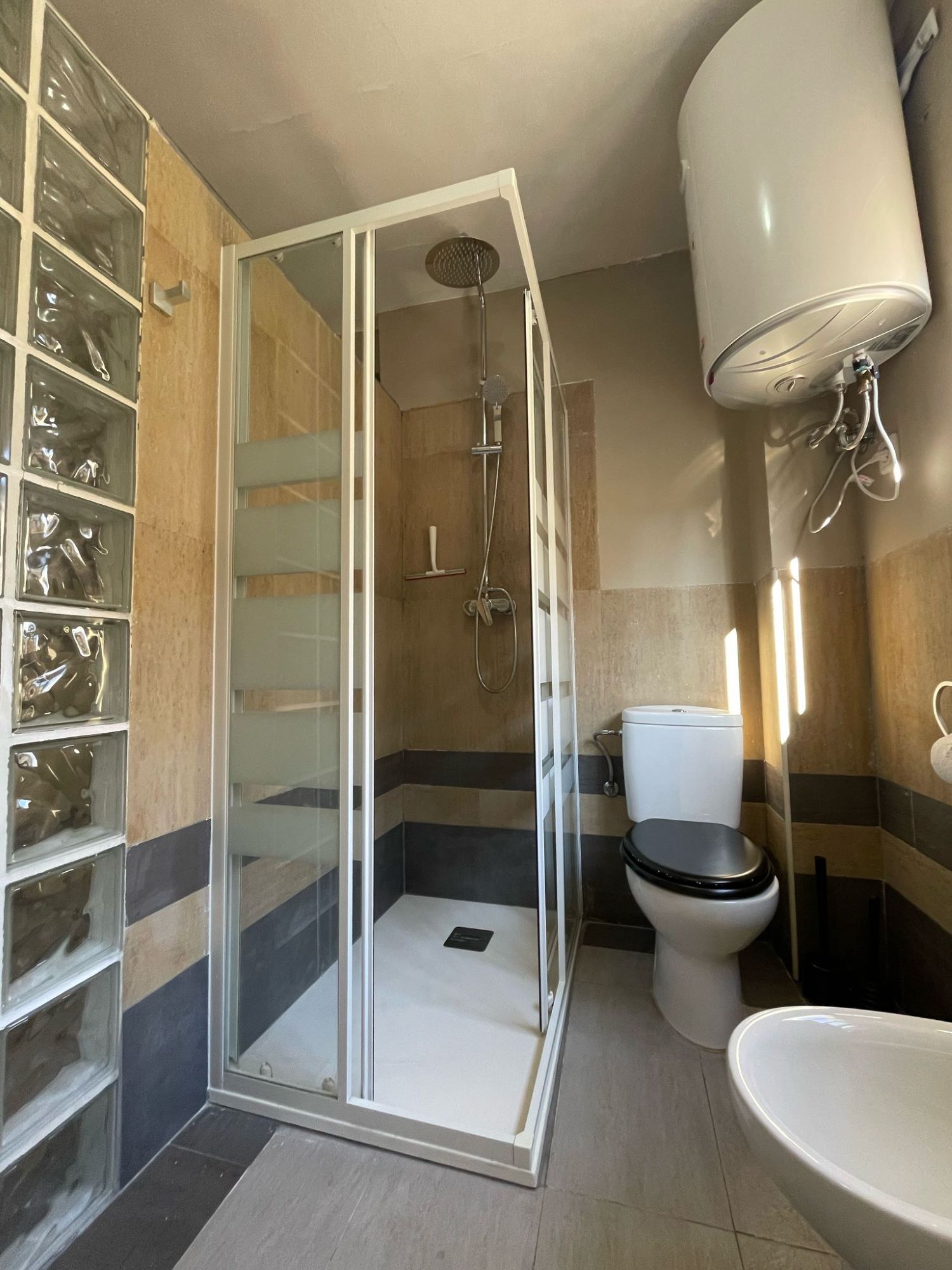 5 bathroom shower.jpg