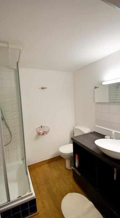 Studio for expats in Antwerp - Bathroom