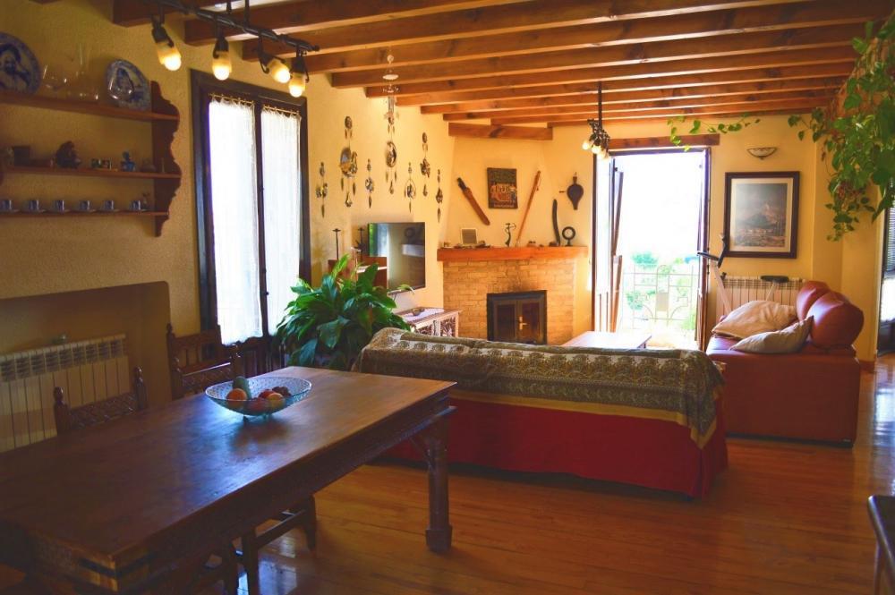 Large house for rent in Navarra - Livingroom