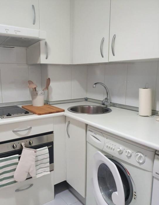 Furnished apartment for rent Madrid airport - Kitchen