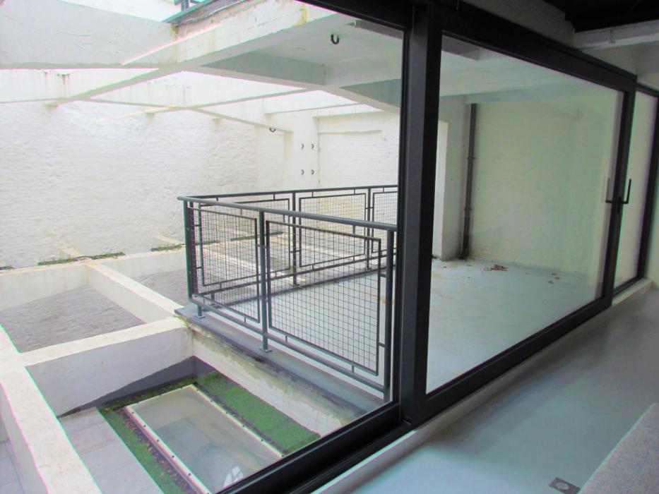 Great short stay flat in Antwerp for rent - Balcony