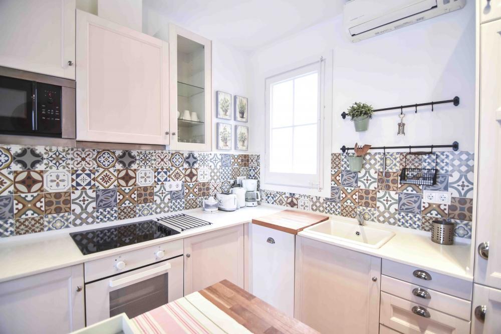 Great expat apartment for rent in Barcelona - Oven