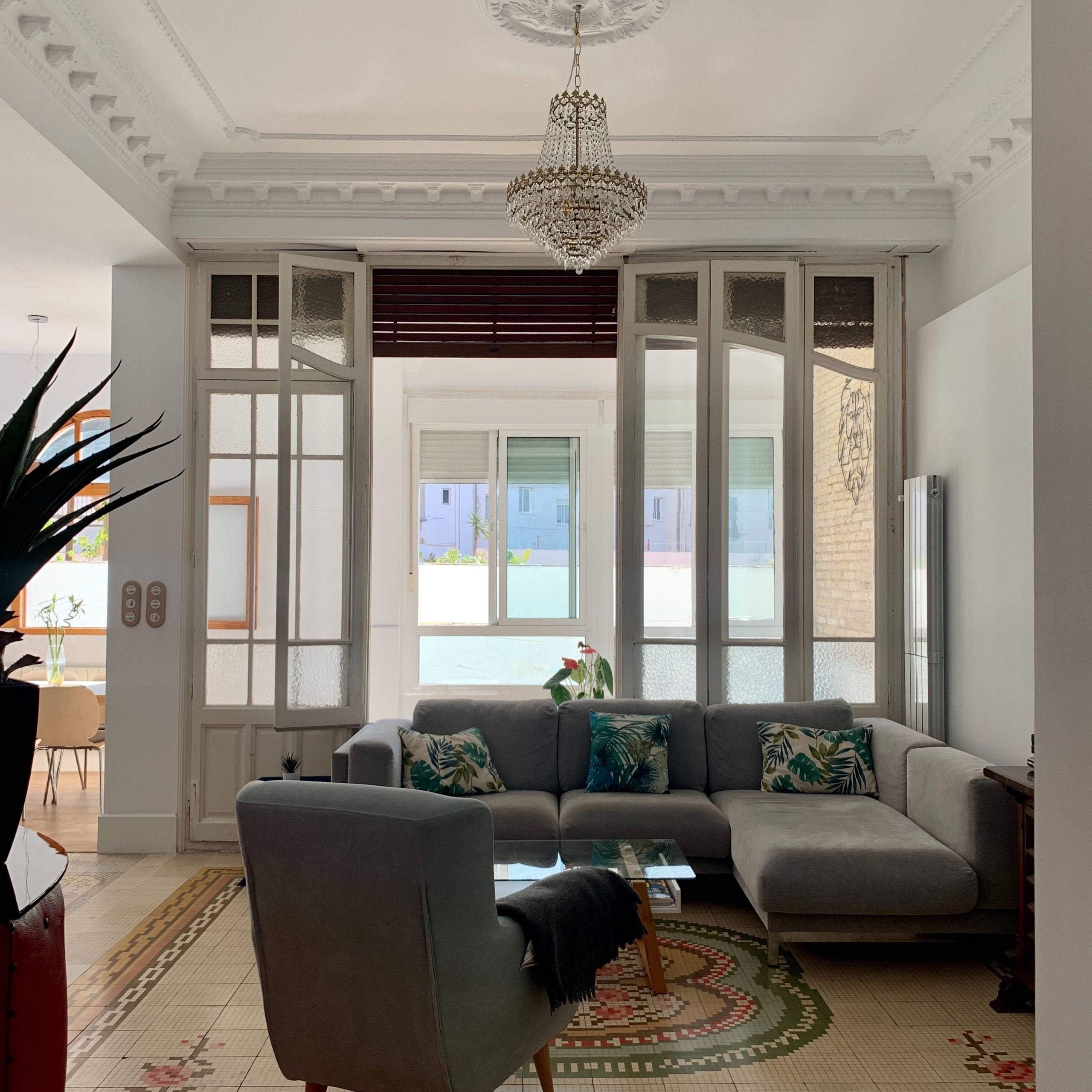 Beautiful renovated apartment in Valencia - Living room