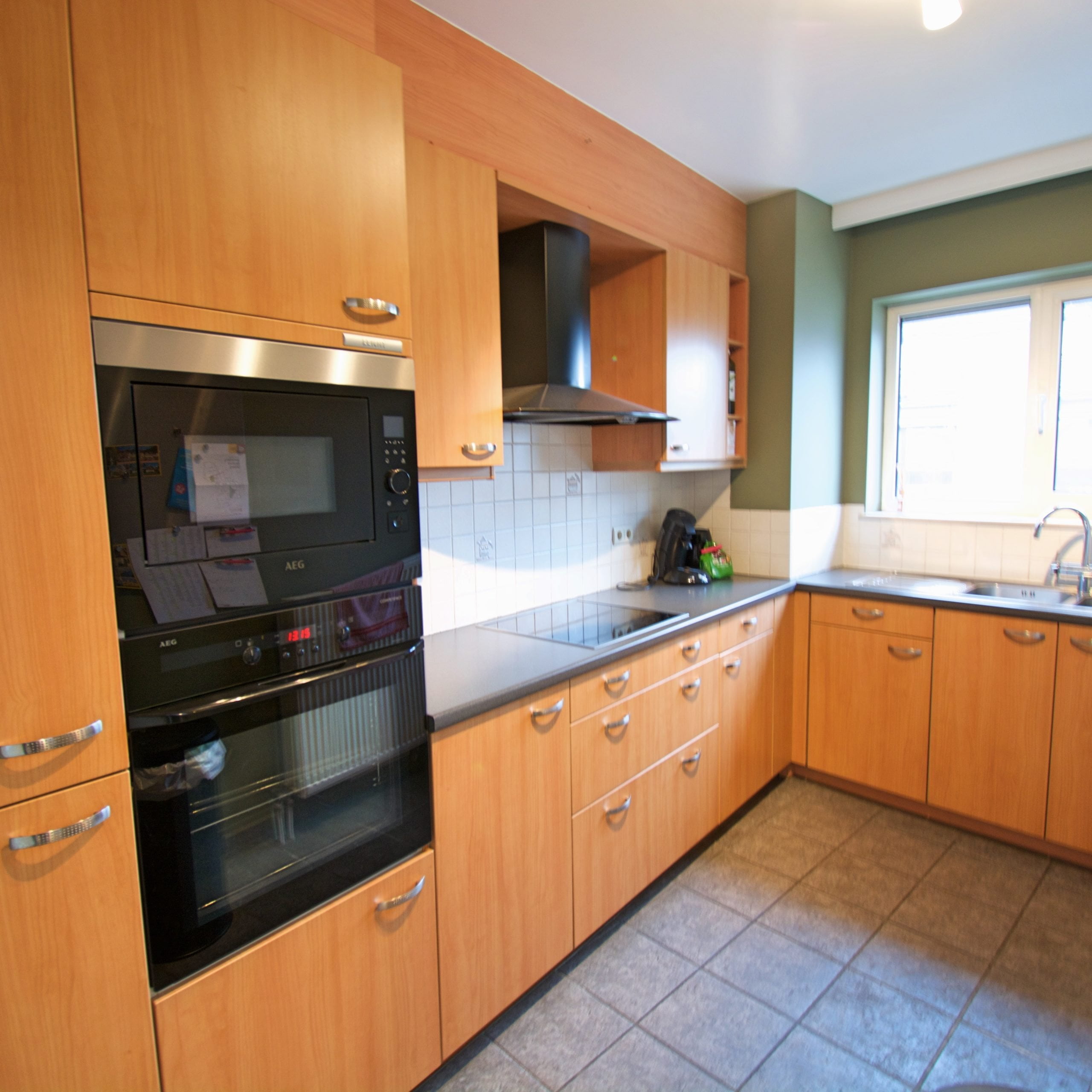 Expat apartment with terrace in Antwerp - Kitchen