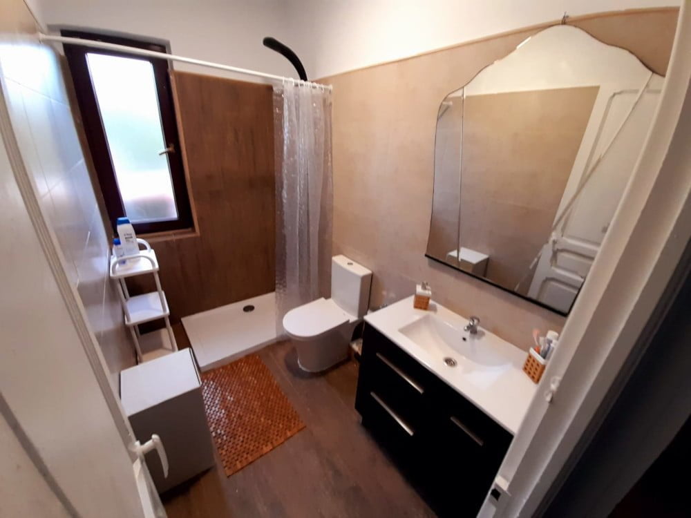 Expat apartment in Basque Country - Bathroom