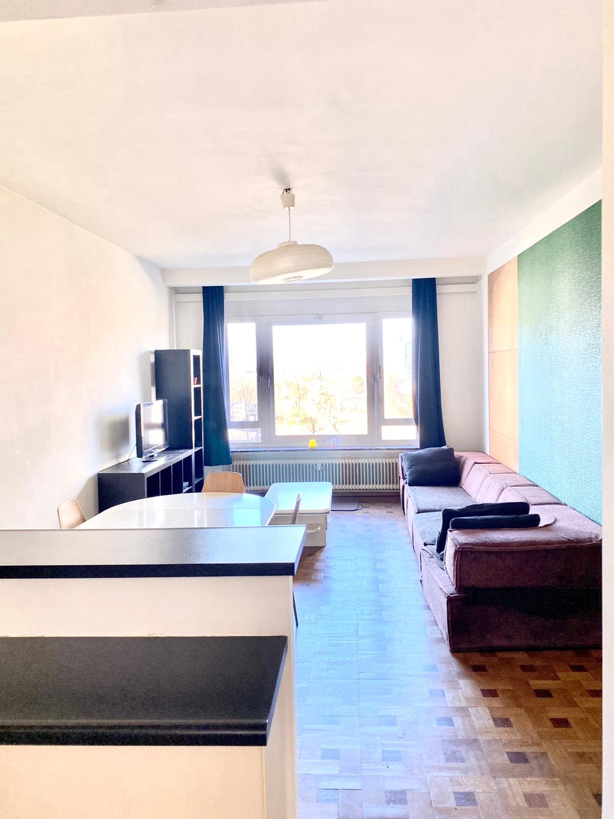 Expo 3 - Workers flat in Antwerp city - Living room