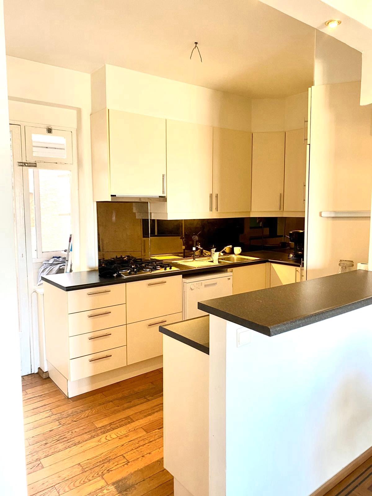 Expo 3 - Workers flat in Antwerp city - Kitchen