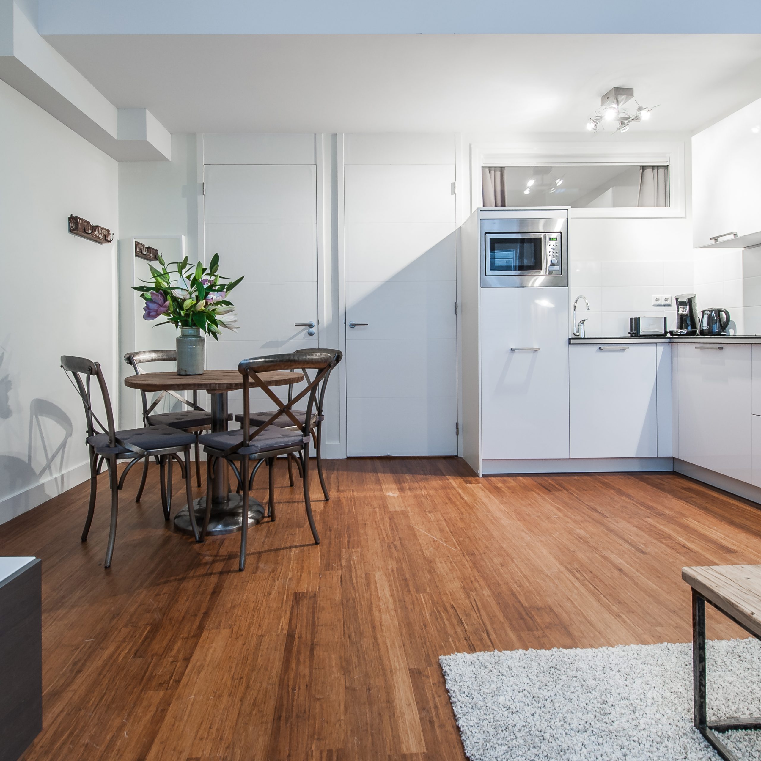 Rustenburg 1 - Expat rental in Amsterdam city - Dining area