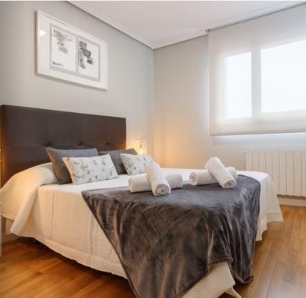 Ballonti - Nice expat apartment in Portugalete - Master bedroom