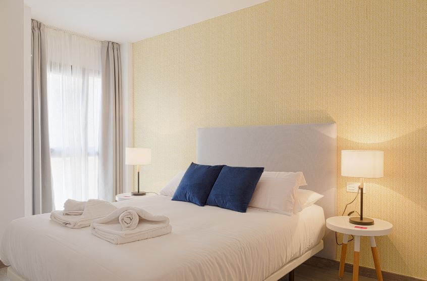 Ancha Del Carmen - Great expat apartment in Malaga - Bed