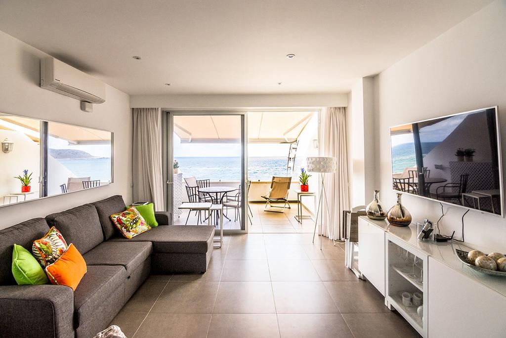Grand Suite – Seaview rental apartment in Las Palmas - Living room