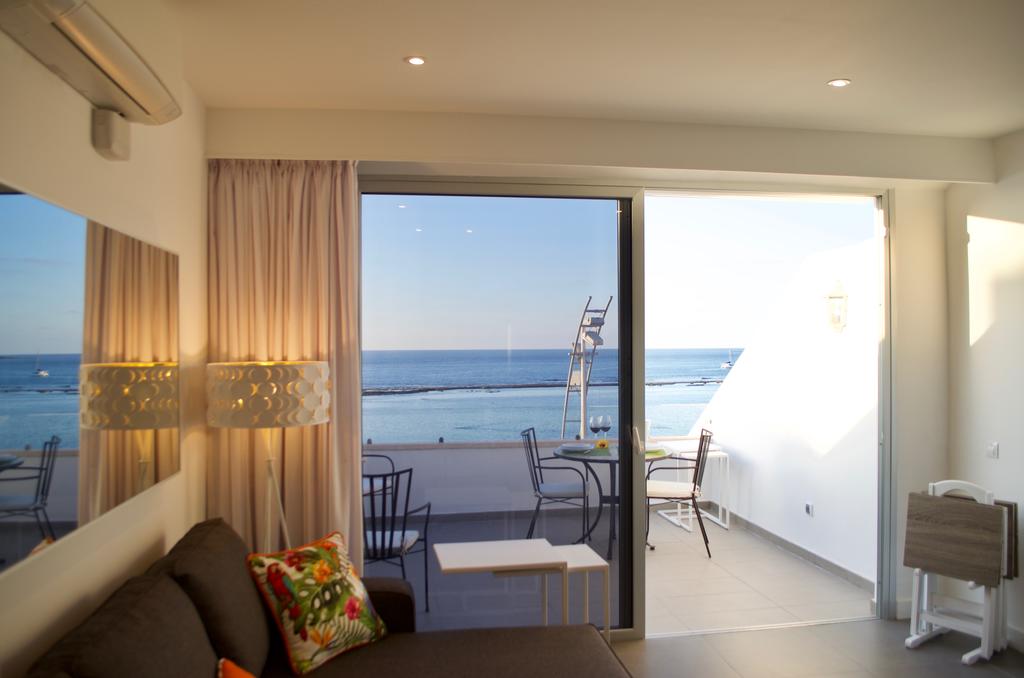 Grand Suite – Seaview rental apartment in Las Palmas - View