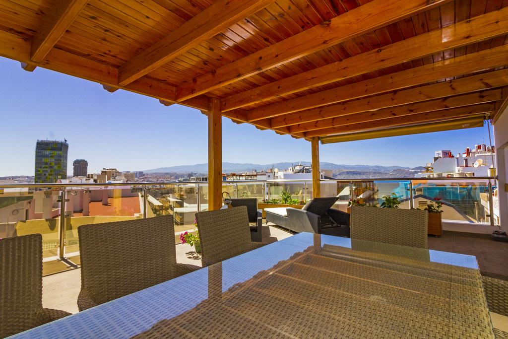 Nico – Penthouse for expats in Las Palmas - Terrace