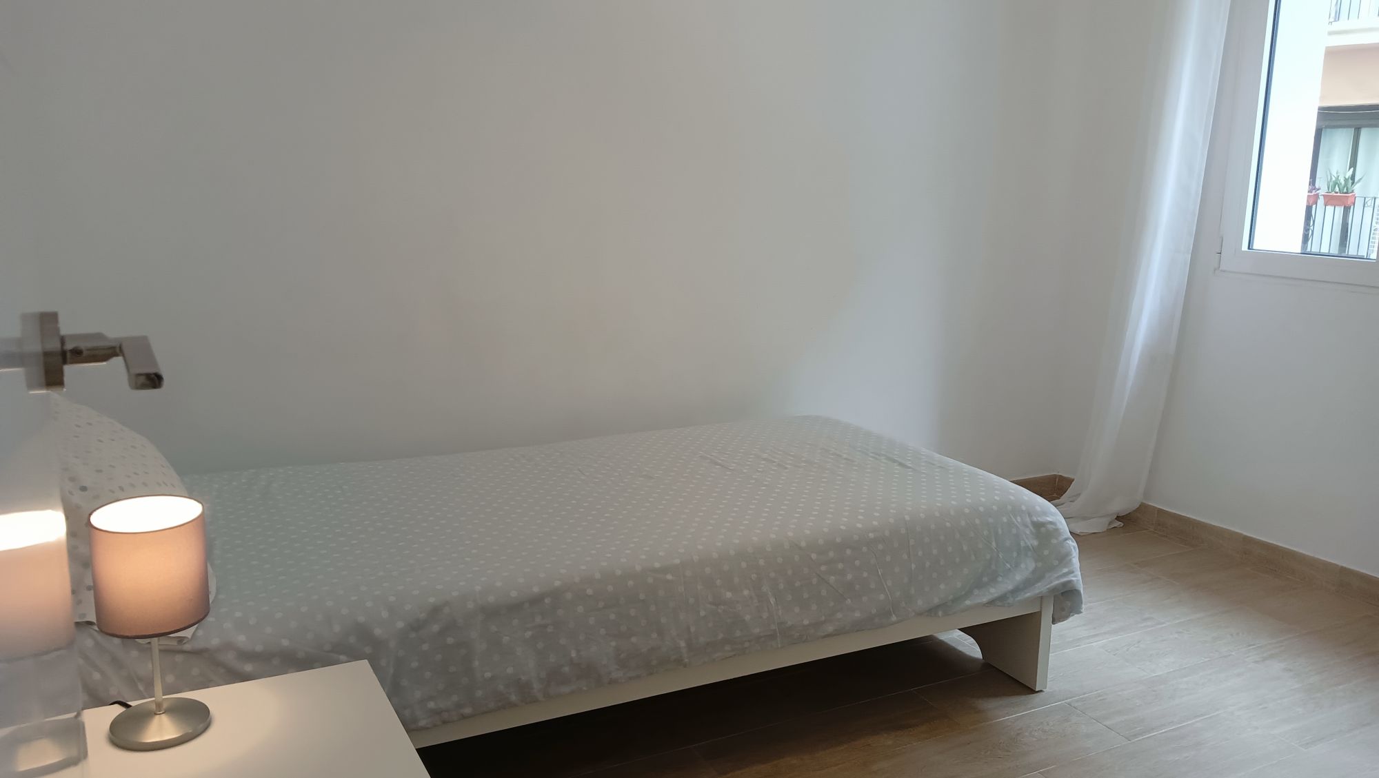 4 single bedroom 2.jpg