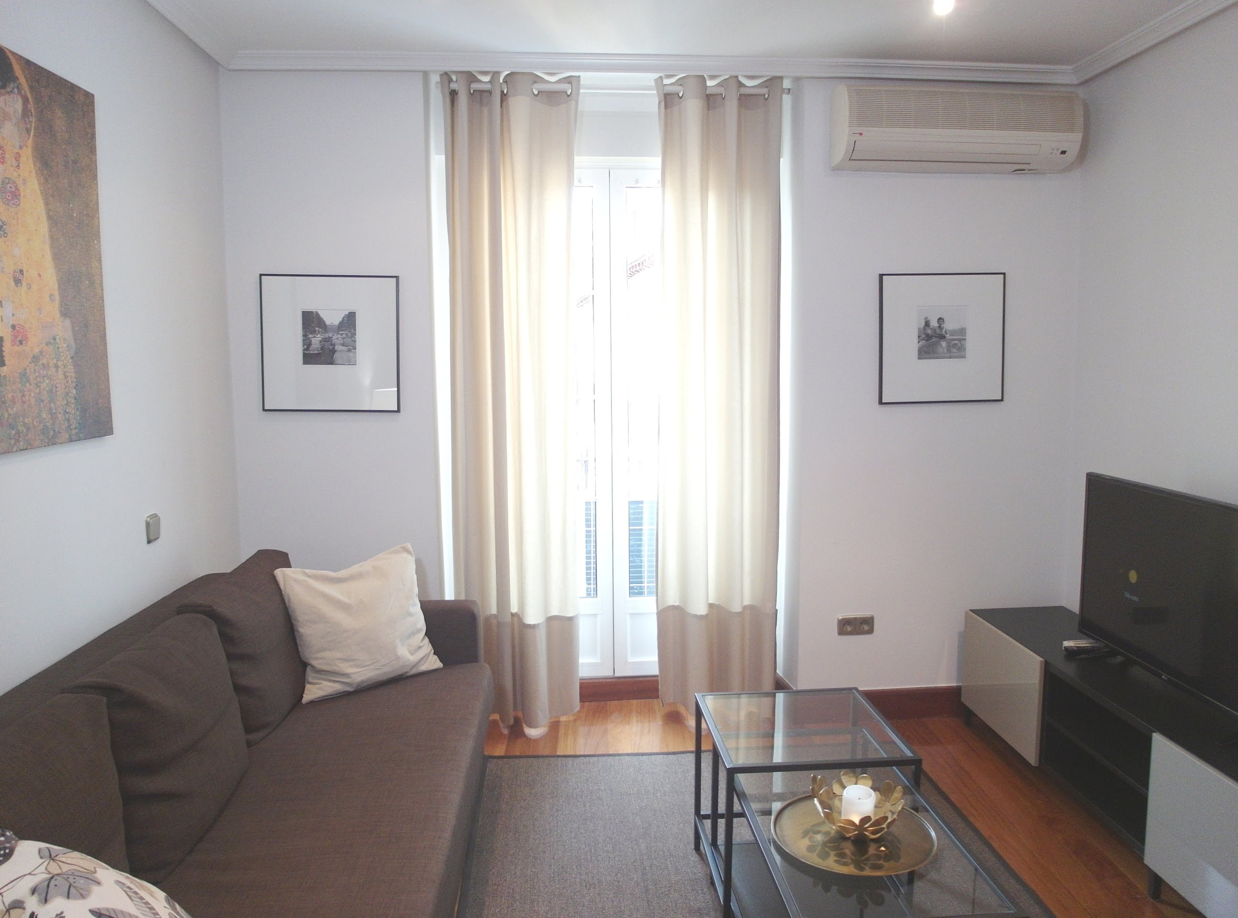 Comfortable flat in Madrid for expats - Window