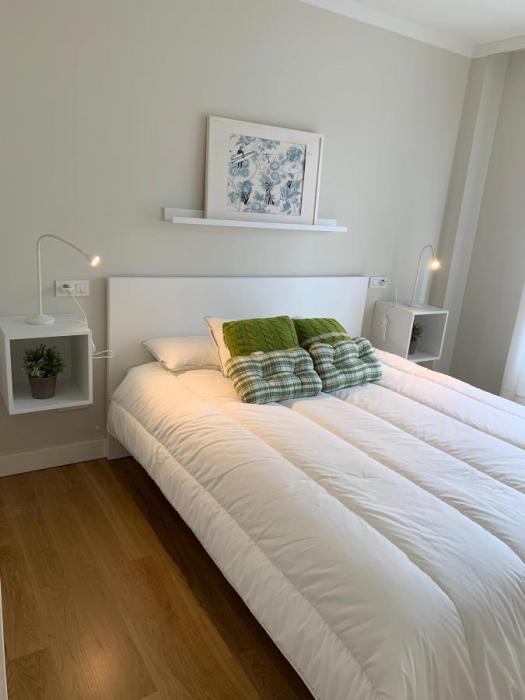 Getxo 2 - Expat beach apartment in Bilbao - Bedroom