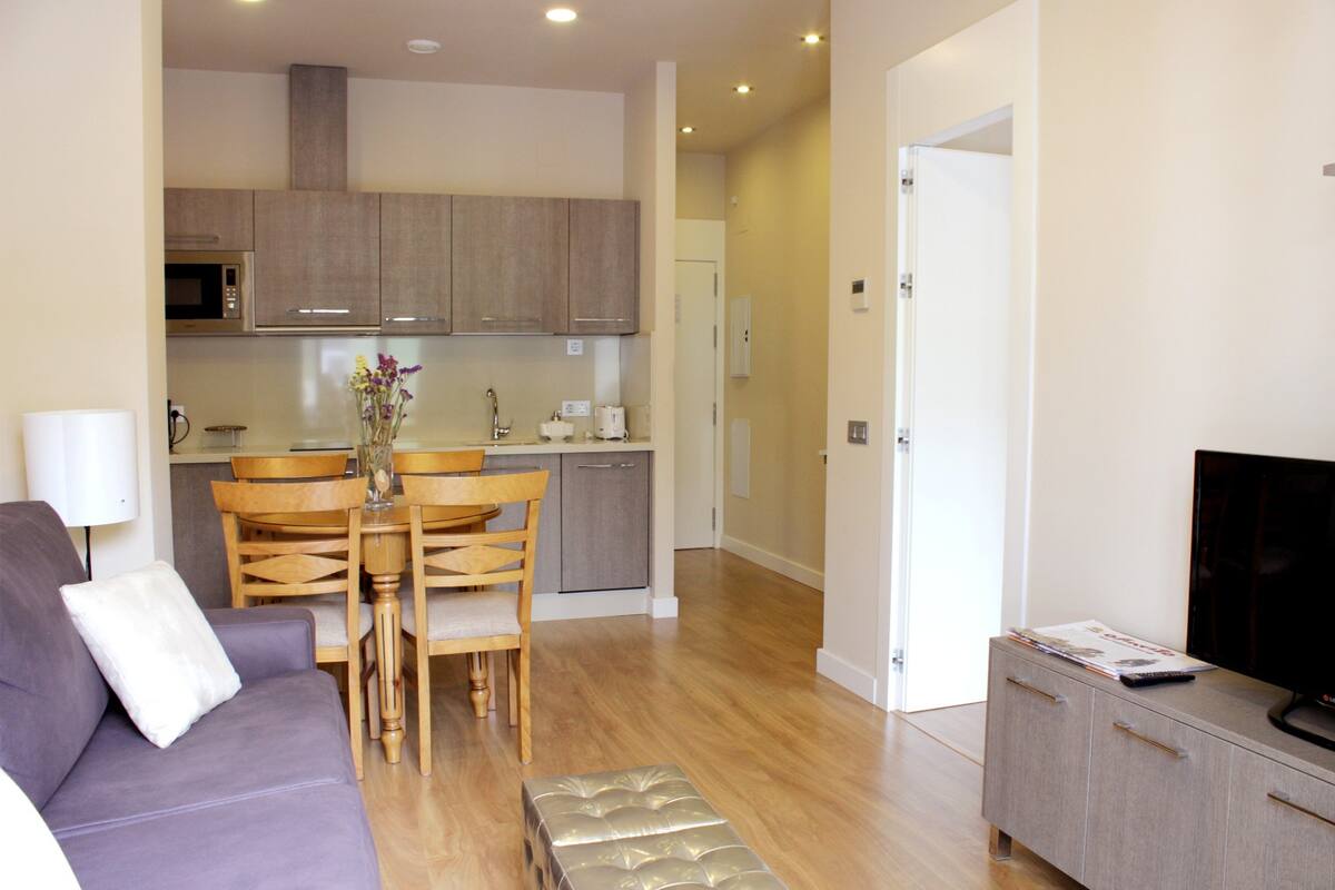 Moderno - Furnished apartment in Sevilla for expats - Living room