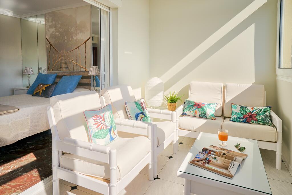 Mauricio - 4 bedroom apartment in Malaga (3)