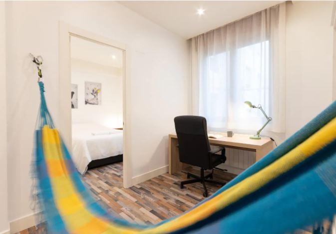Gran Bilbao 2 - Furnished expat flat in Bilbao - Office