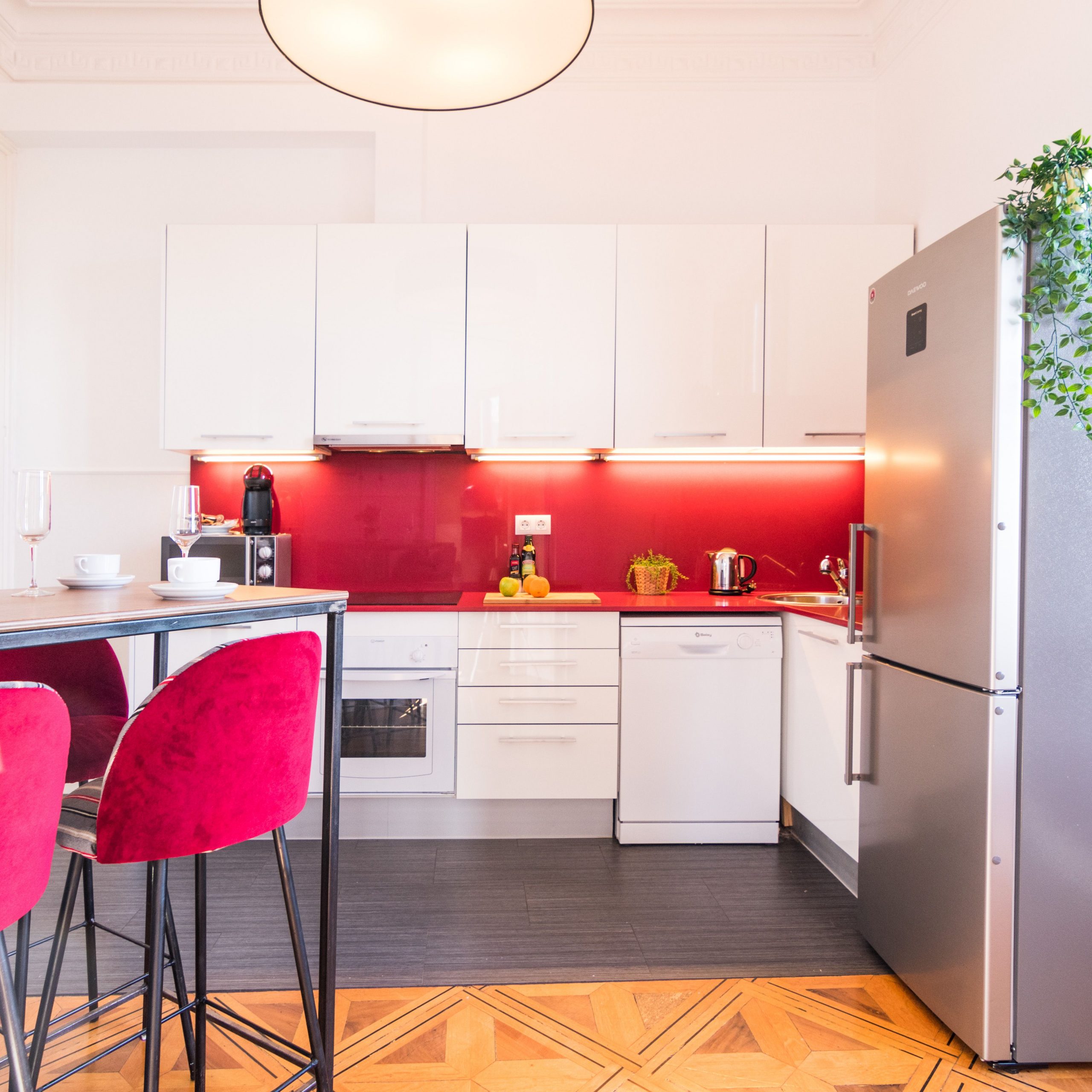 Luxury flat in Barcelona next to the port - Kitchen