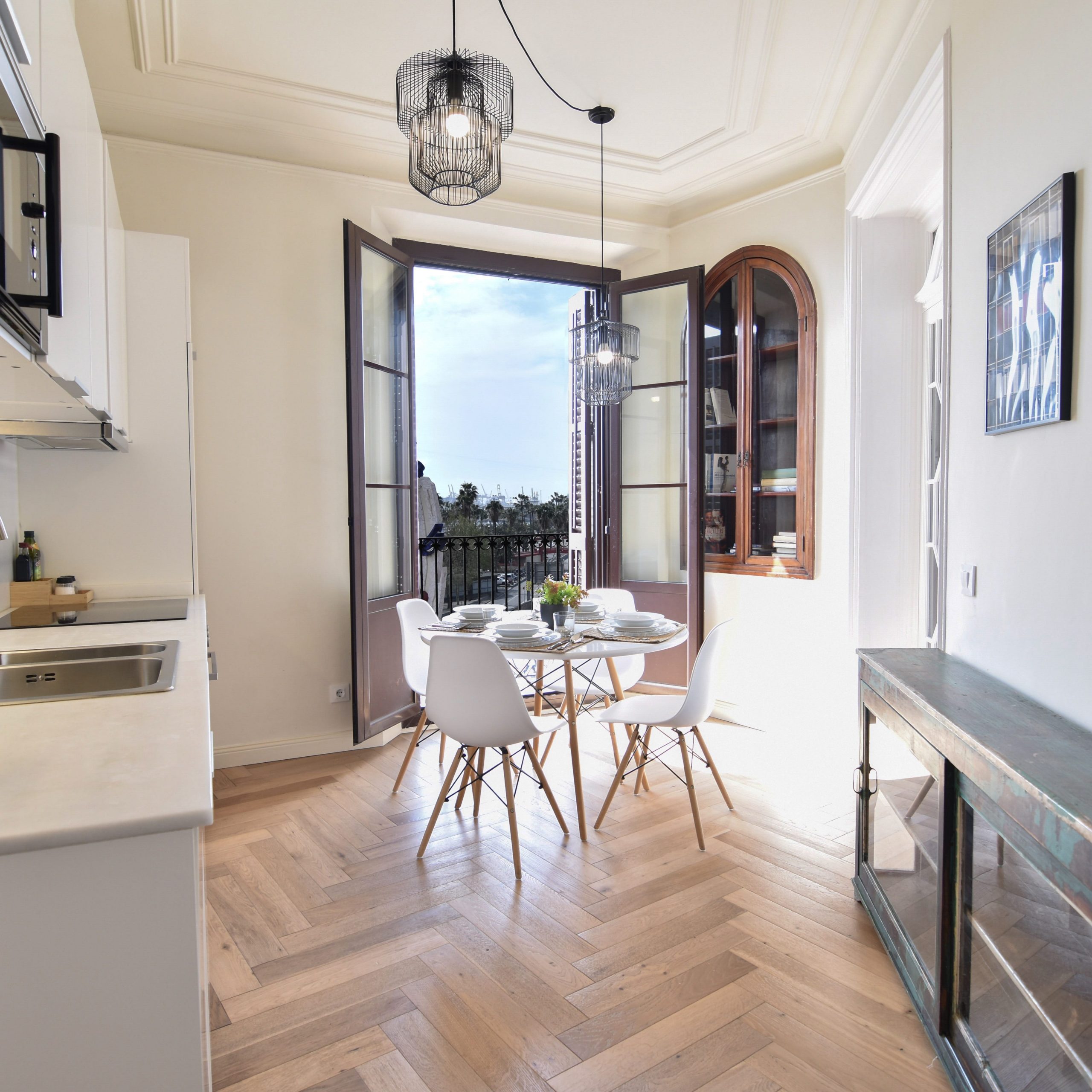 Flat in a modernist building in Barcelona