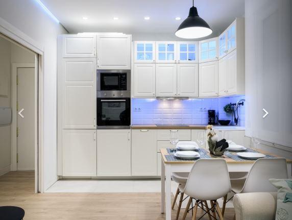 Euskalduna - Entry ready expat flat in Bilbao - Kitchen