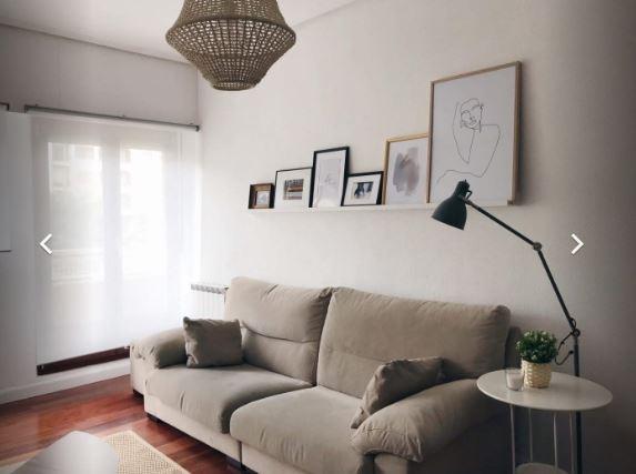 Sabino - Modern expat rental in Bilbao - Living room