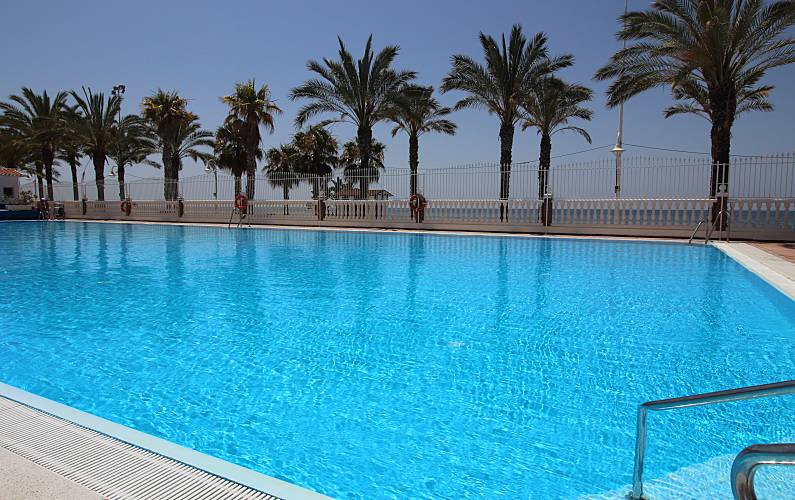 one bedroom flat in algarrobo costa - Pool