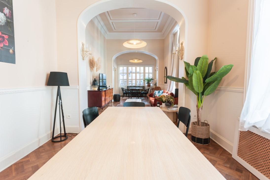 Rue de Livourne - Large bedroom in an apartment in Brussels - Living room