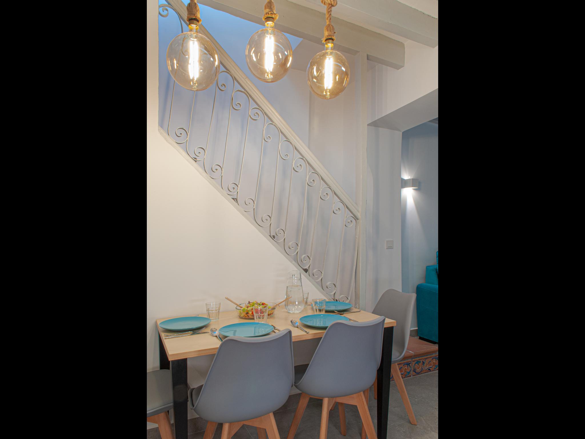 Cisneros 2 - Duplex penthouse in Alicante - Lamp