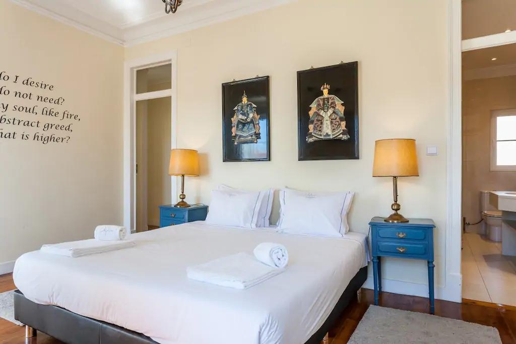 Marcal - 3 bedroom apartment in Lisbon - Main bedroom