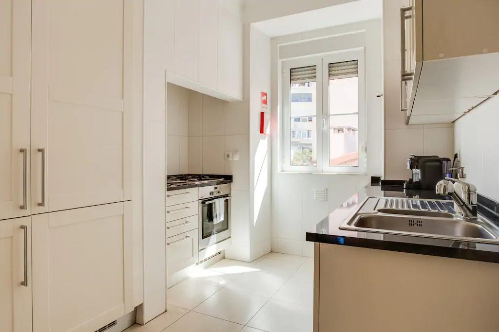 Marcal - 3 bedroom apartment in Lisbon - Kitchen