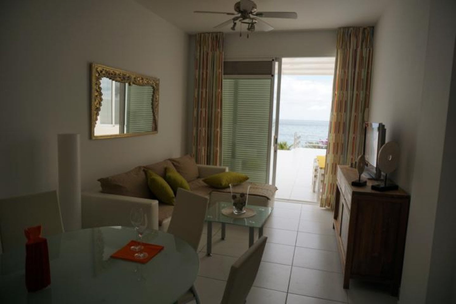 Bougainvillea - Expat apartment on Fuerteventura - Living room