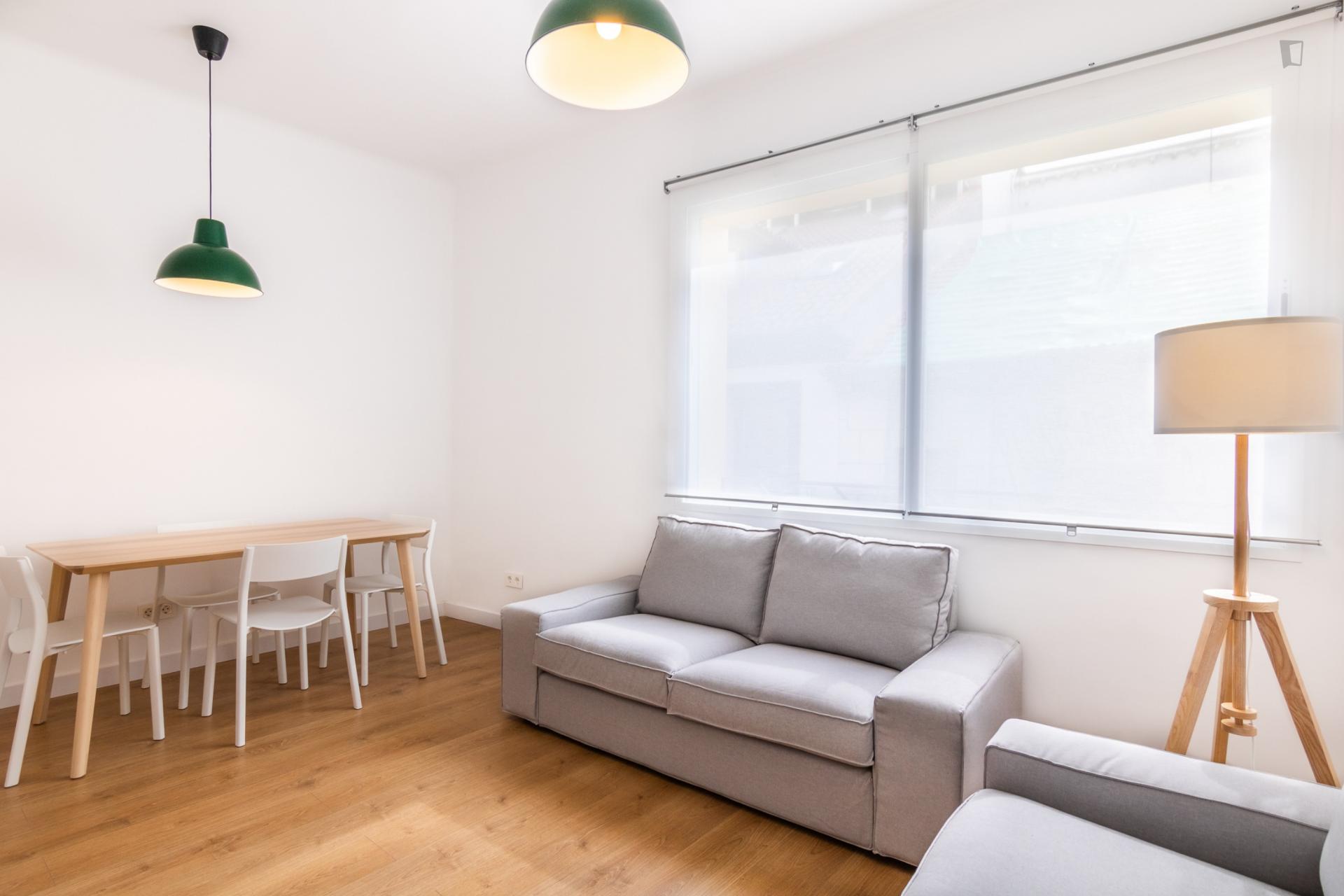 Latina - 4 bedroom apartment in Madrid - Living room