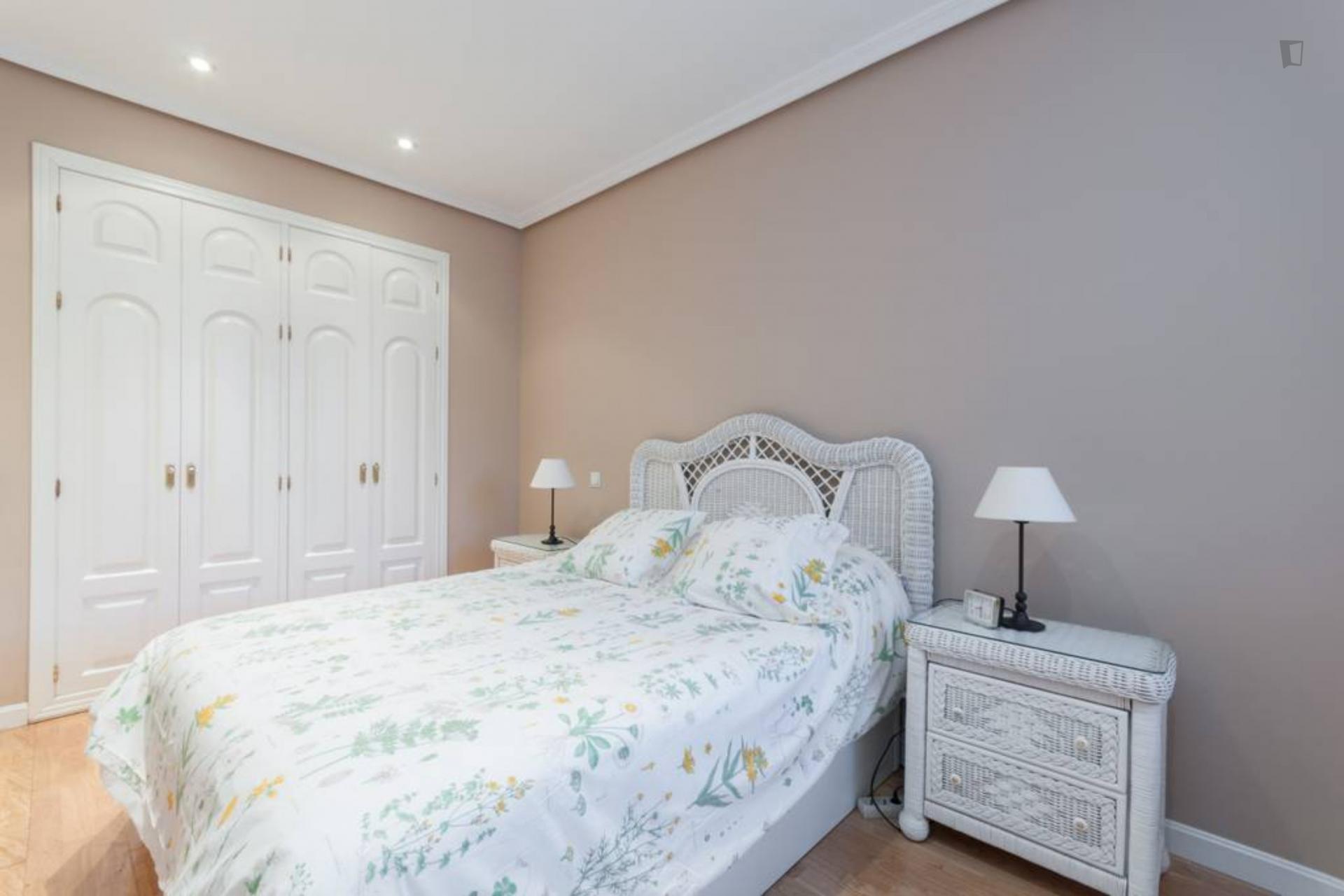 Bolivar - Apartment for expats in Madrid