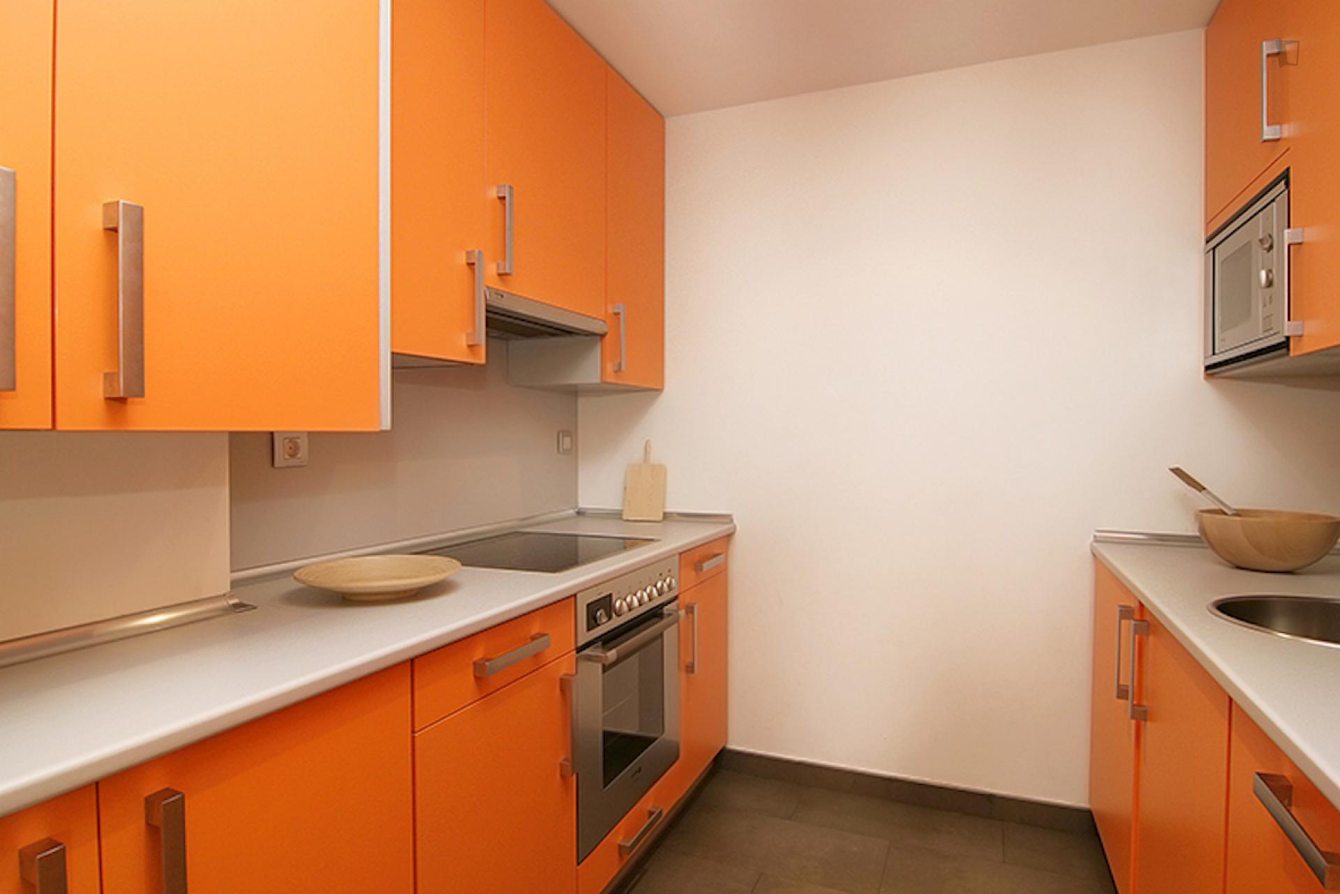 Tirso - 2 bedroom flat in Madrid centre - Kitchen