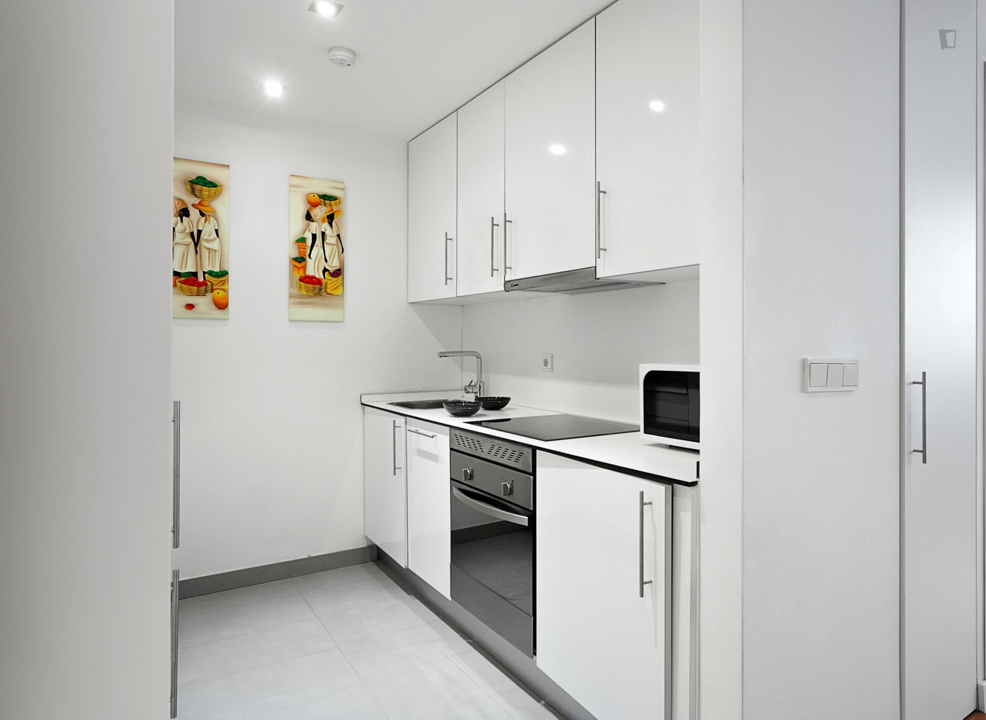 Iriarte - Flat for expats in Madrid - Kitchen