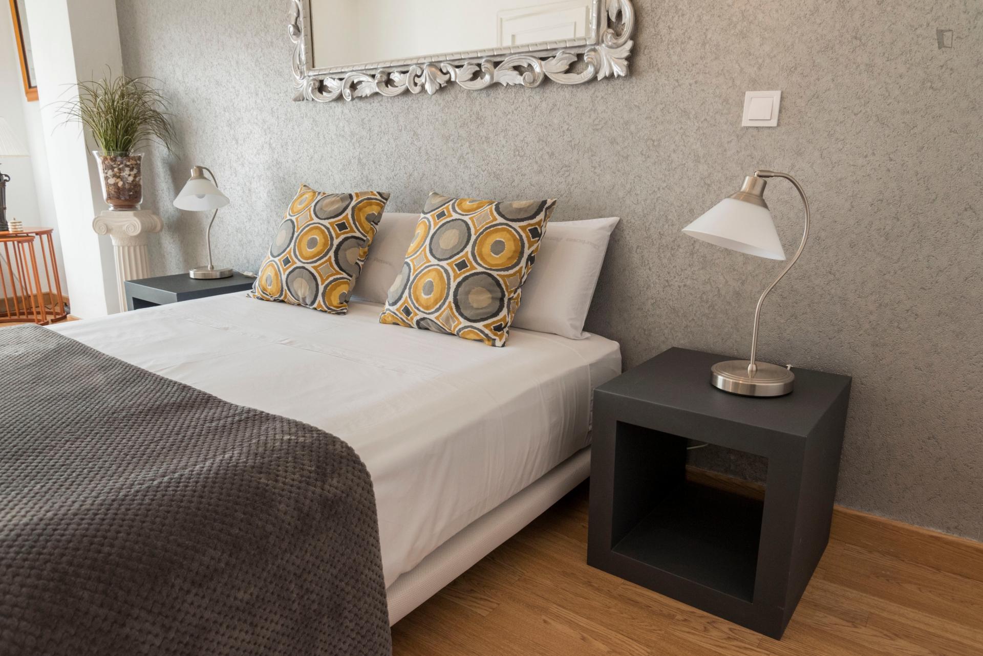 Galileo - One bedroom apartment in Madrid - Bed