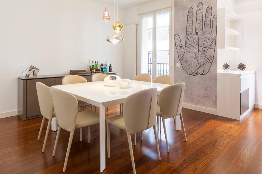 Nuñez 2 - Exclusive furnished flat in Madrid - Living room