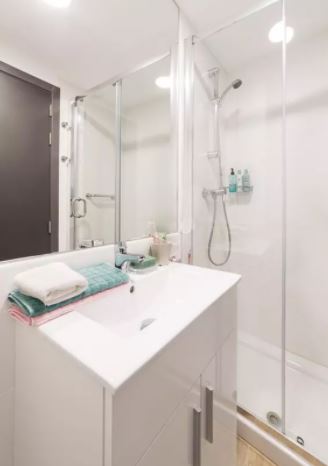 San Bernardo 2 - Student studio in Madrid - Bathroom