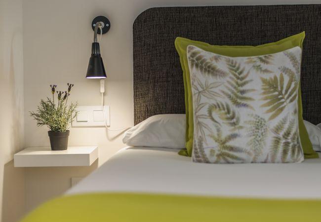 Luxury studio in Madrid - Double bed