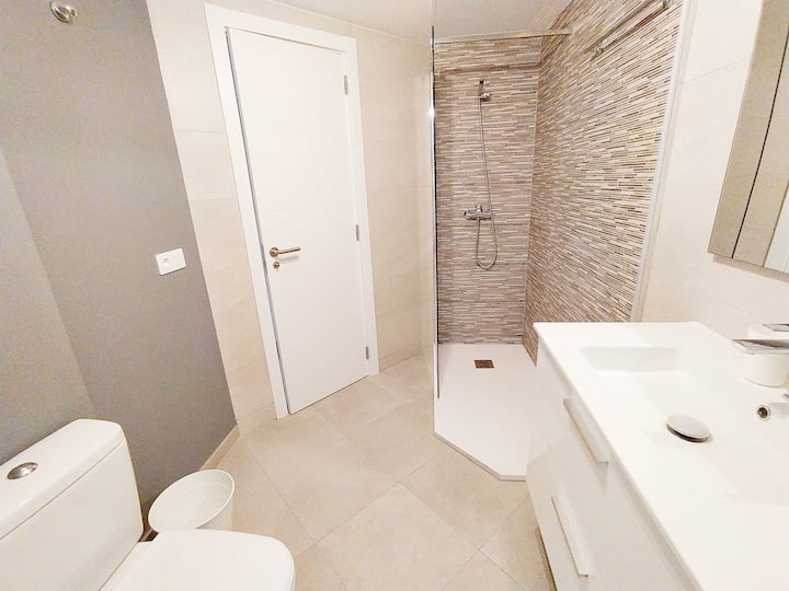 El Chinchorro - Modern furnished flat in Corralejo - Bathroom