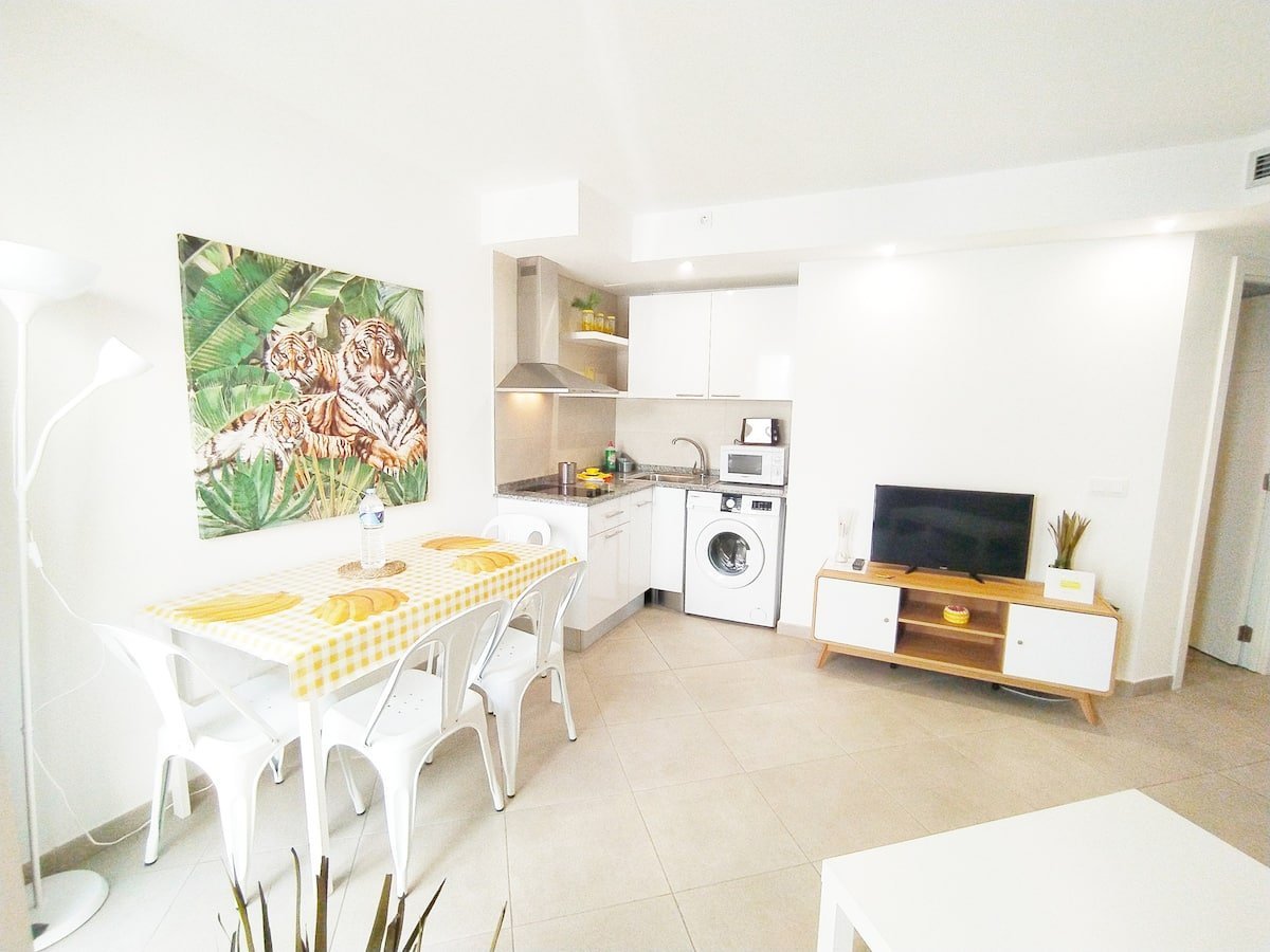 Banana - Apartment with pool in Corralejo - Living room